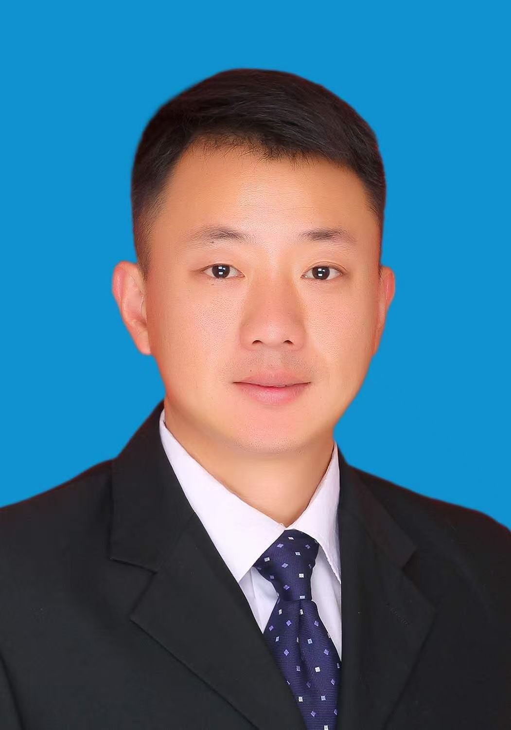 治安交通科职员  仇爱军